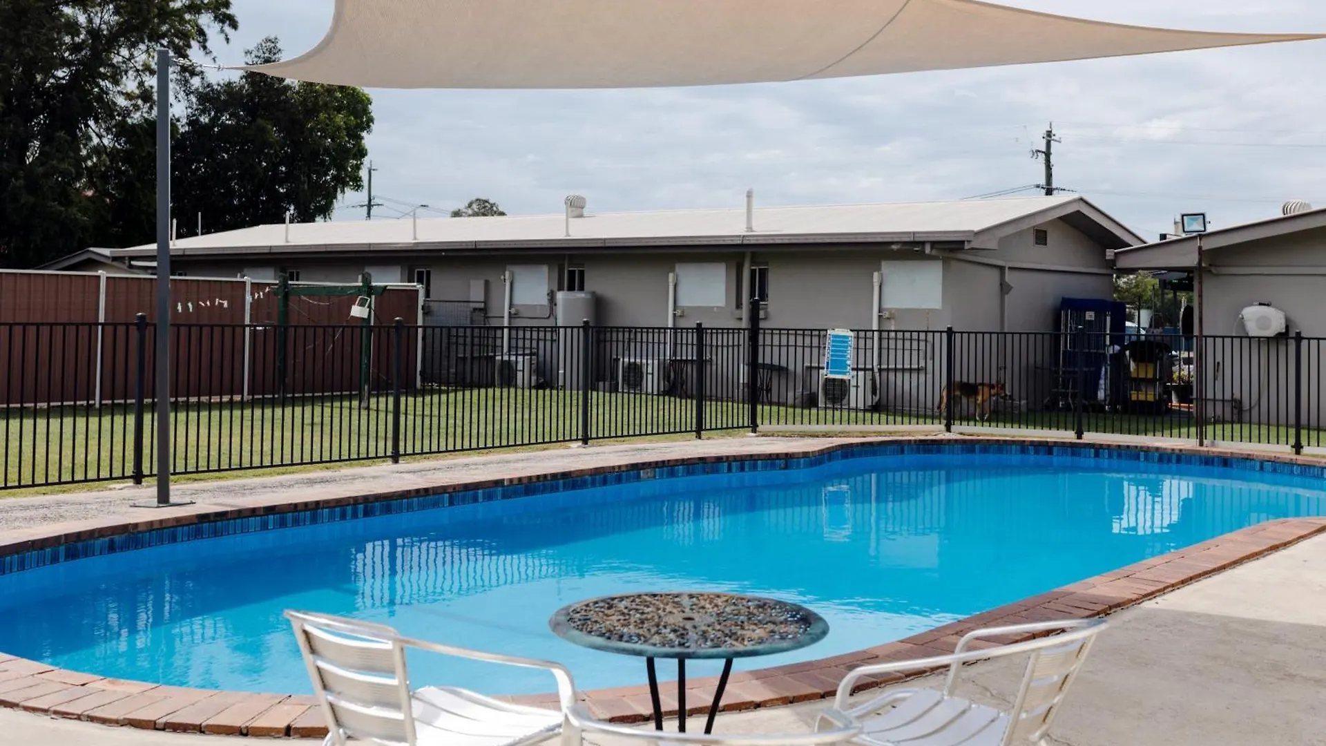 Motel Starline Motor Inn Miles